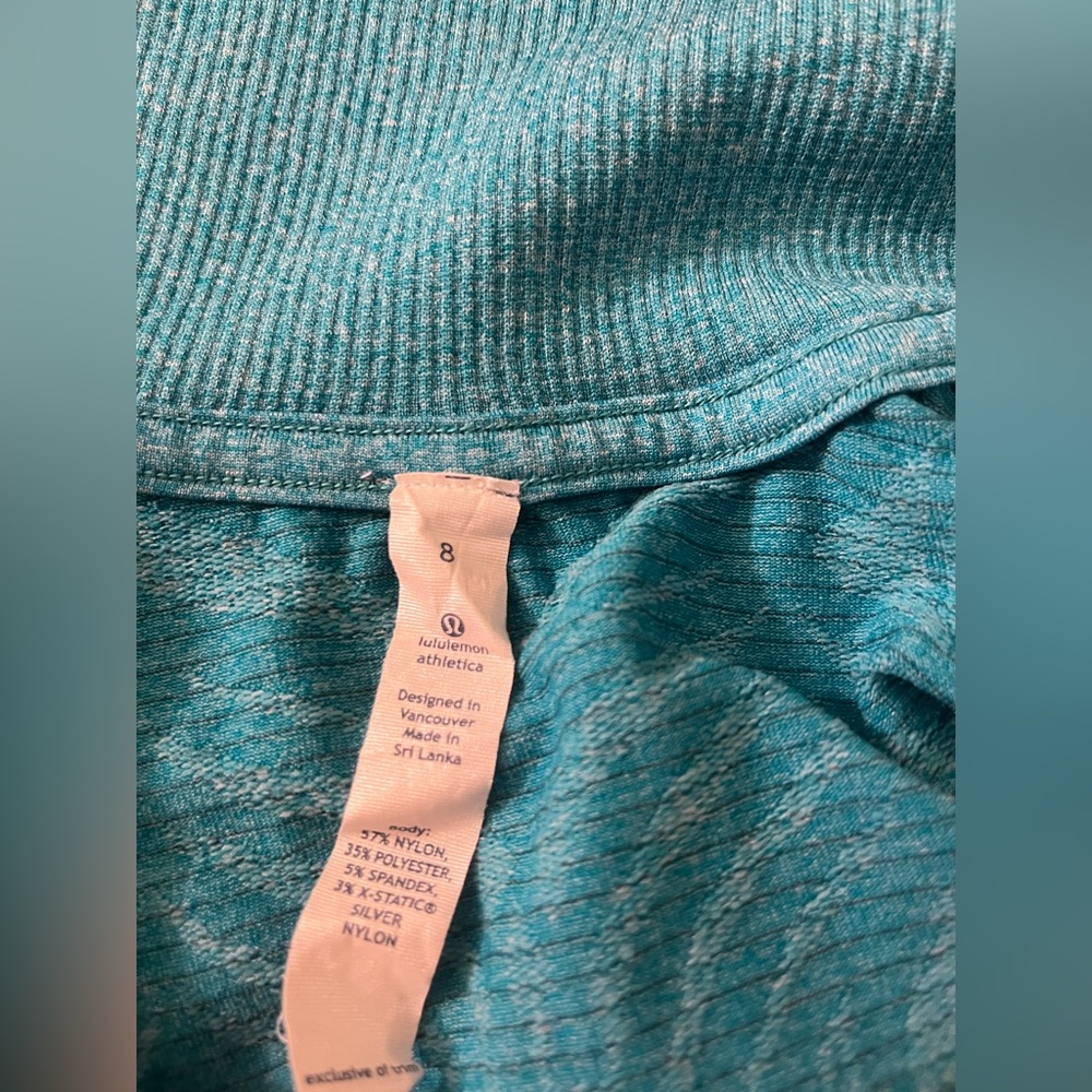 Lululemon 1/2 Zip Long Sleeve Shirt - Picture 3 of 4